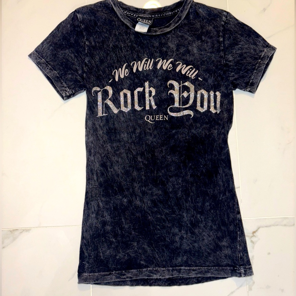 Official Queen (Band) Baby Tee, Size Small